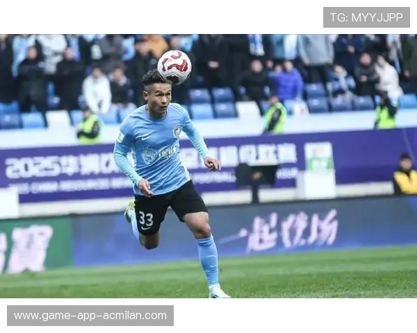 大连青年军表现抢眼，联赛中崭露锋芒